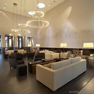Park Plaza Кардифф